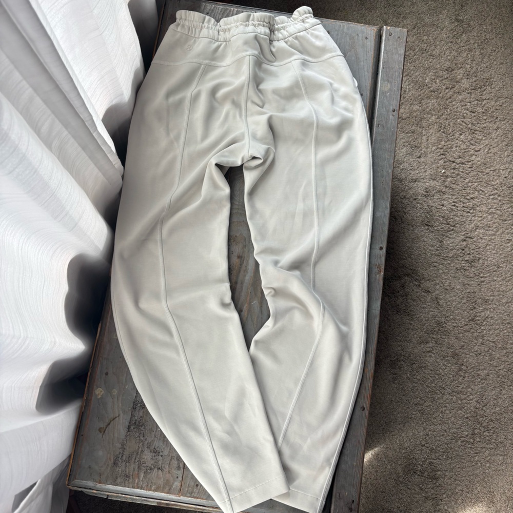 Lululemon Softstreme high rise pants - light ivory | size 6 - Picture 2 of 8